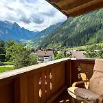 Lodge Partyhouse Harakiri Different 60 Seconds To Mountains! Free Parking! Self Check-in *