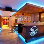 Partyhouse Harakiri Different 60 Seconds To Mountains! Free Parking! Self Check-in Domek letniskowy Mayrhofen