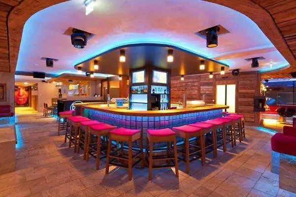 Lodge Partyhouse Harakiri Different 60 Seconds To Mountains! Free Parking! Self Check-in Mayrhofen