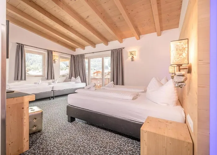 Partyhouse Harakiri Different 60 Seconds To Mountains! Free Parking! Self Check-in Mayrhofen